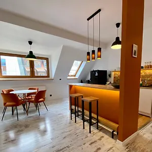Apartment 93 M2 Rynek Kino Na Dachu Self Check-in, Breslau
