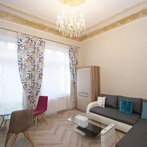 Mikubo Apartamento